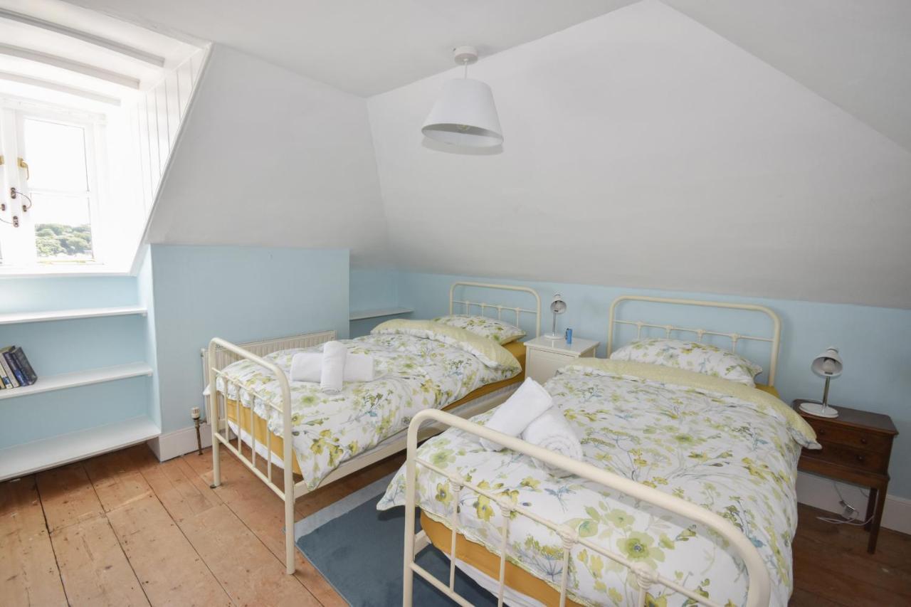 Arden Villa, Sleeps 8, Moments From The Golden Sandy Beach Of Ryde Ryde  Extérieur photo